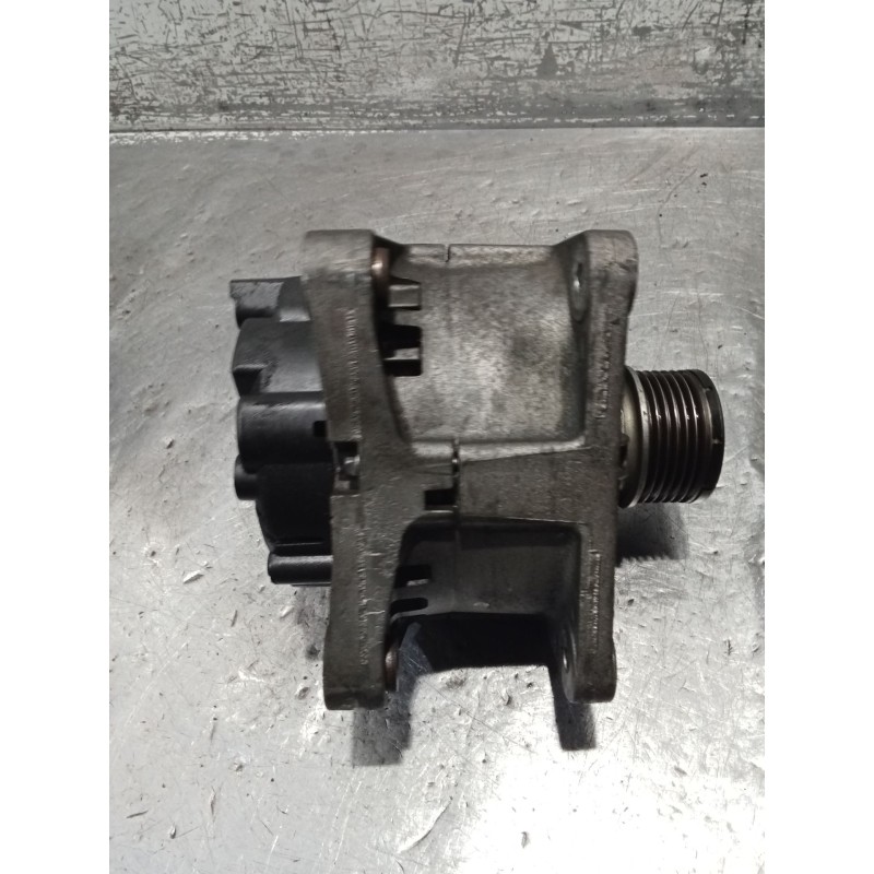 Recambio de alternador para renault megane ii sedán (lm0/1_) 1.5 dci (lm1e) referencia OEM IAM 8200772726 2605275A 06