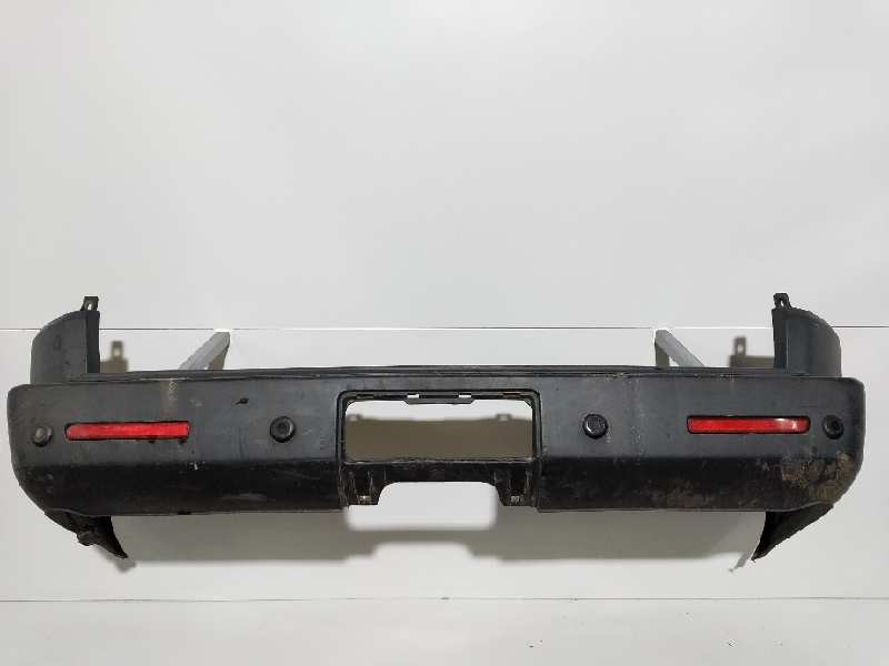 Recambio de paragolpes trasero para land rover discovery v6 td se referencia OEM IAM KRB000122  
