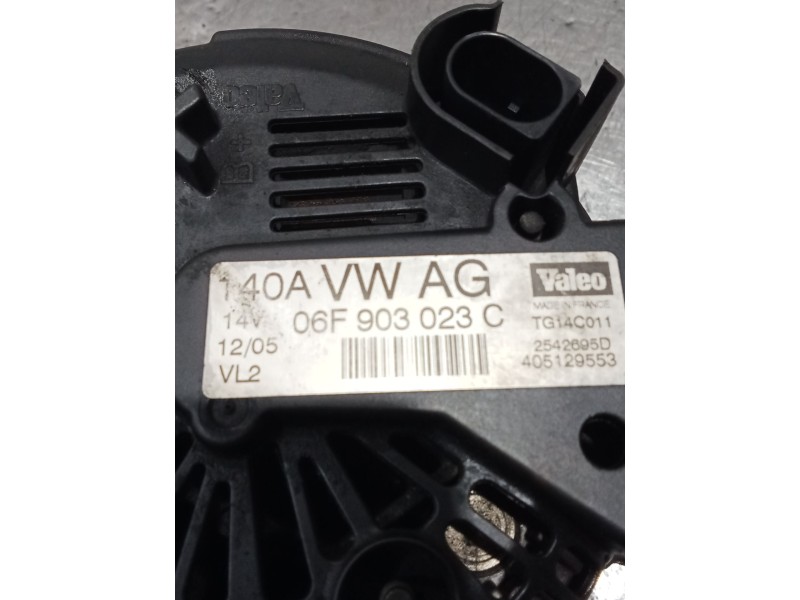 Recambio de alternador para seat altea (5p1) 2.0 tdi 16v referencia OEM IAM 06F903023C 2542695D 04