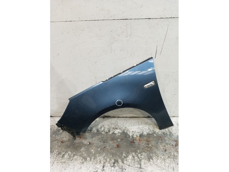 Recambio de aleta delantera izquierda para opel zafira tourer c (p12) 1.6 cdti (75) referencia OEM IAM  VER FOTOS 2012