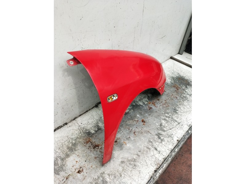 Recambio de aleta delantera derecha para seat ibiza iii (6l1) 1.4 16v referencia OEM IAM   2002