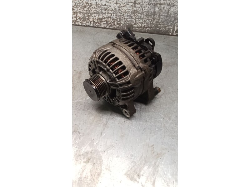 Recambio de alternador para citroën c2 (jm_) 1.4 hdi referencia OEM IAM 9646321880 0124525035 03 150A