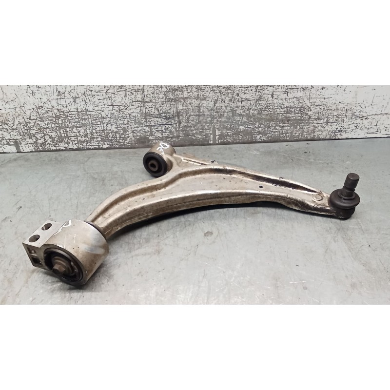 Recambio de brazo suspension inferior delantero derecho para opel zafira tourer c (p12) 1.6 cdti (75) referencia OEM IAM   12