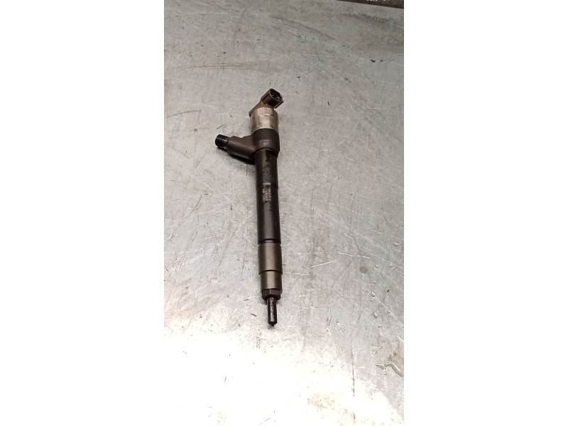 Recambio de inyector para opel zafira tourer c (p12) 1.6 cdti (75) referencia OEM IAM 55570012  DENSO