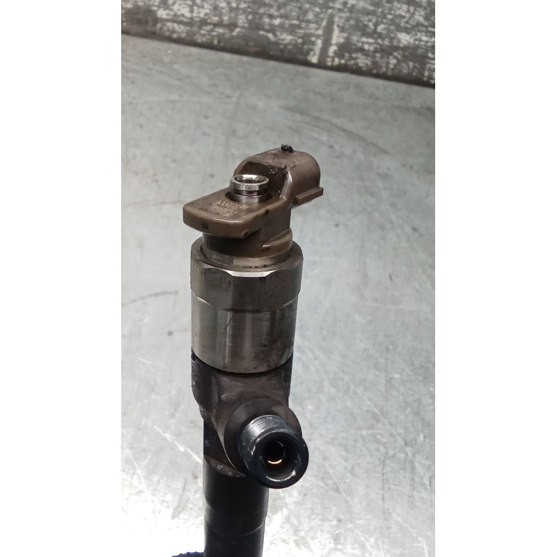 Recambio de inyector para opel zafira tourer c (p12) 1.6 cdti (75) referencia OEM IAM 55570012  DENSO