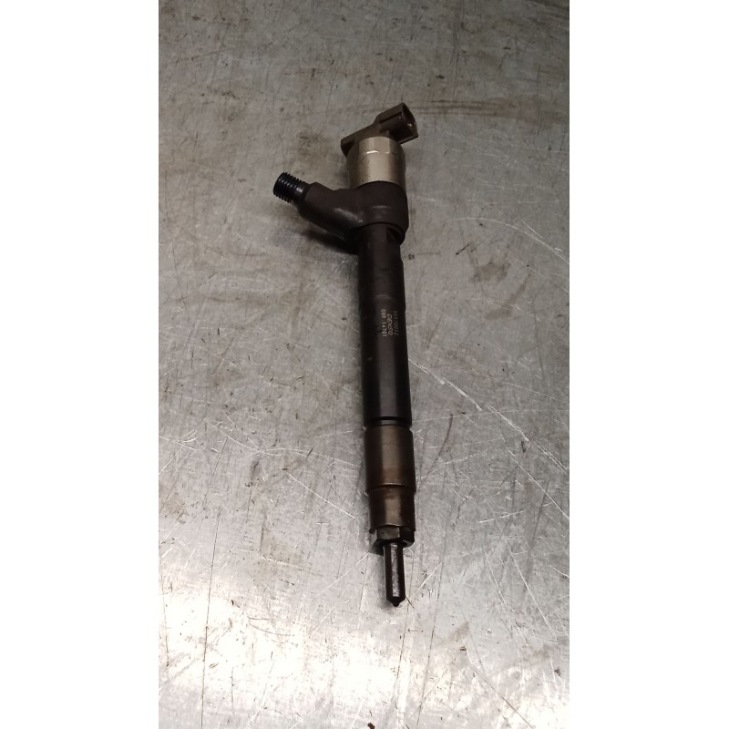 Recambio de inyector para opel zafira tourer c (p12) 1.6 cdti (75) referencia OEM IAM 55570012  DENSO