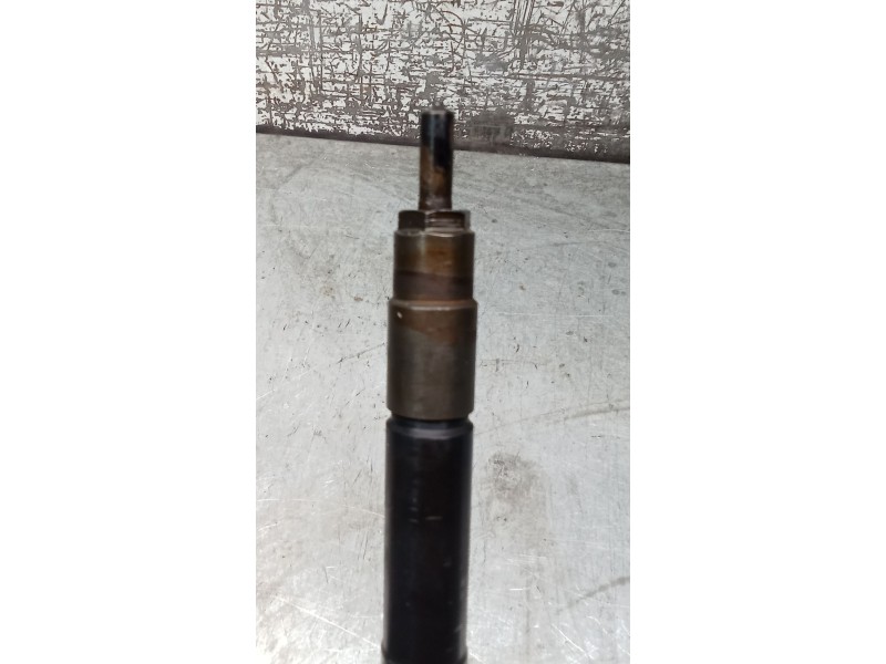Recambio de inyector para opel zafira tourer c (p12) 1.6 cdti (75) referencia OEM IAM 55570012  DENSO
