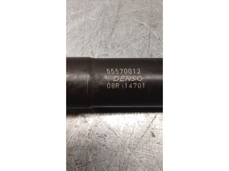 Recambio de inyector para opel zafira tourer c (p12) 1.6 cdti (75) referencia OEM IAM 55570012  DENSO