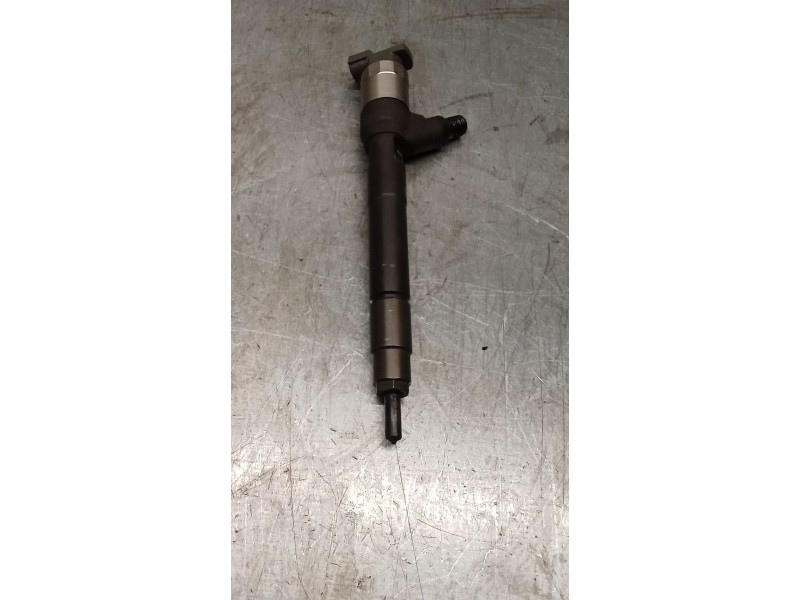 Recambio de inyector para opel zafira tourer c (p12) 1.6 cdti (75) referencia OEM IAM 55570012  DENSO