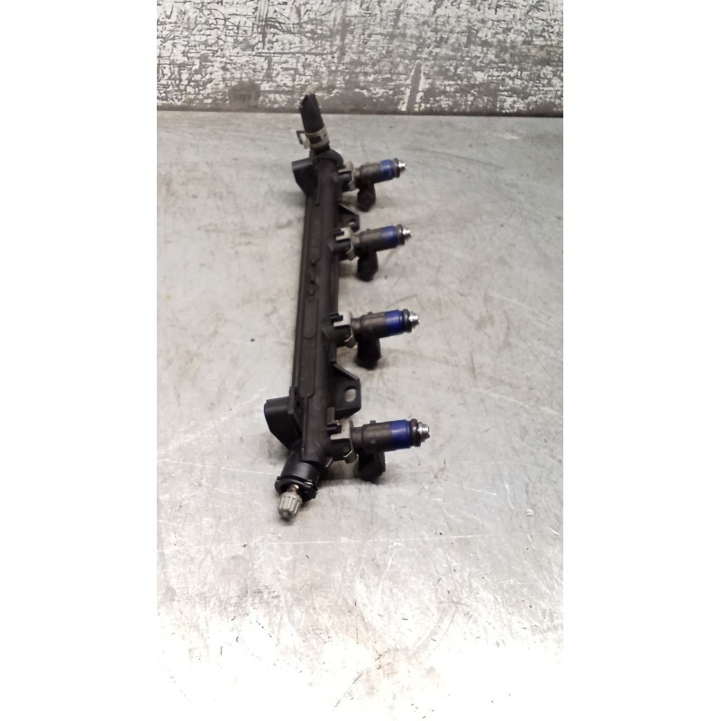 Recambio de rampa inyectora para seat ibiza iii (6l1) 1.4 16v referencia OEM IAM 036133320 036133319BH 02