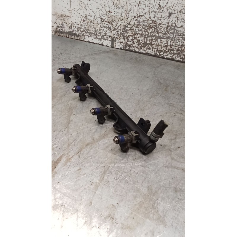 Recambio de rampa inyectora para seat ibiza iii (6l1) 1.4 16v referencia OEM IAM 036133320 036133319BH 02