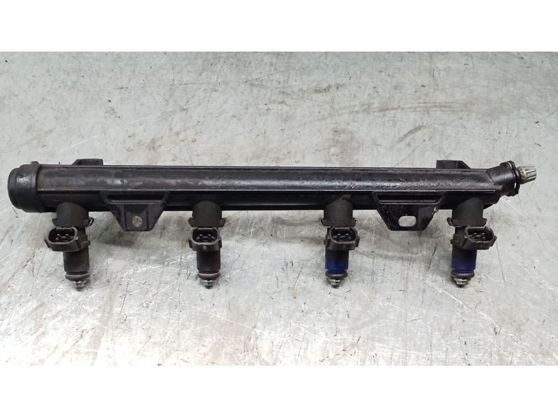 Recambio de rampa inyectora para seat ibiza iii (6l1) 1.4 16v referencia OEM IAM 036133320 036133319BH 02