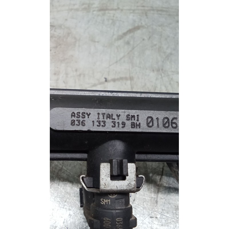 Recambio de rampa inyectora para seat ibiza iii (6l1) 1.4 16v referencia OEM IAM 036133320 036133319BH 02