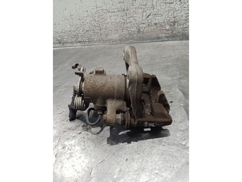 Recambio de pinza freno trasera derecha para seat altea (5p1) 2.0 tdi 16v referencia OEM IAM   03