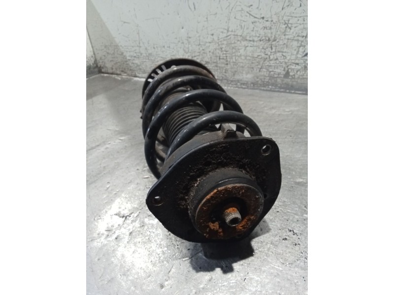 Recambio de amortiguador delantero izquierdo para seat altea (5p1) 2.0 tdi 16v referencia OEM IAM 1T0413031EK 824904001068 03
