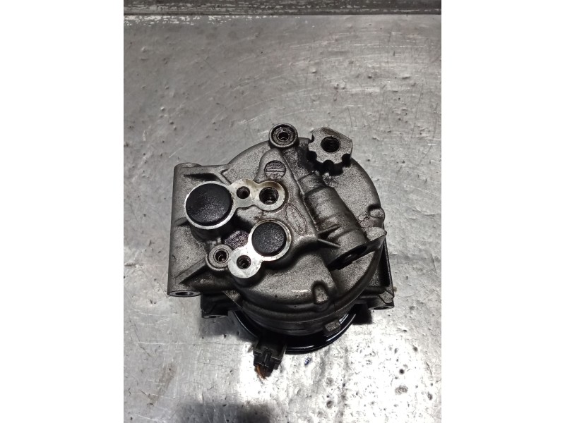 Recambio de compresor aire acondicionado para renault megane ii sedán (lm0/1_) 1.5 dci (lm1e) referencia OEM IAM 8200600110 0114