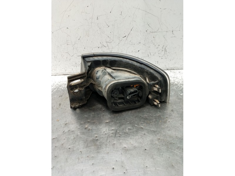 Recambio de piloto trasero izquierdo para seat ibiza iii (6l1) 1.4 16v referencia OEM IAM   2002