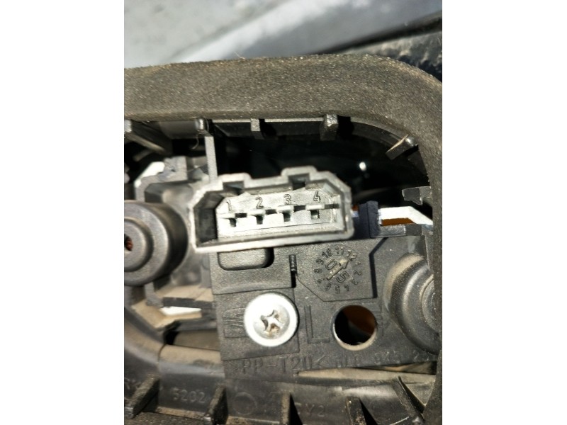 Recambio de piloto trasero izquierdo para seat ibiza iii (6l1) 1.4 16v referencia OEM IAM   2002