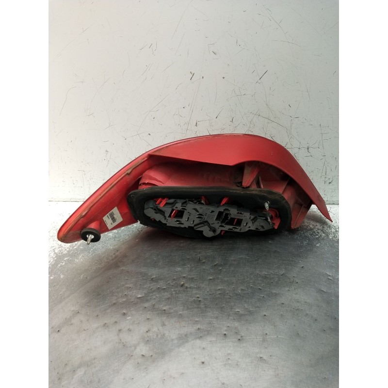Recambio de piloto trasero derecho para peugeot 307 (3a/c) 2.0 hdi 110 referencia OEM IAM 89034731  2001