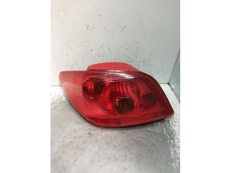Recambio de piloto trasero izquierdo para peugeot 307 (3a/c) 2.0 hdi 110 referencia OEM IAM   2001