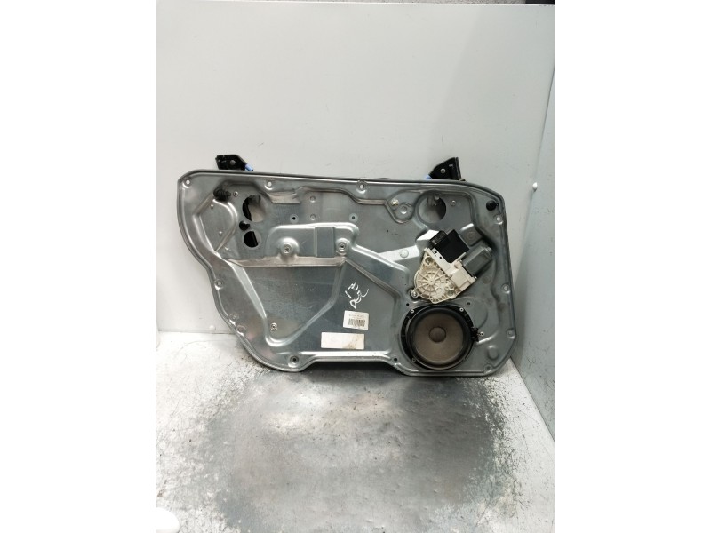 Recambio de elevalunas delantero izquierdo para seat ibiza iii (6l1) 1.4 16v referencia OEM IAM 6L4837751ED 5P 2002