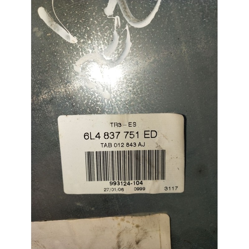 Recambio de elevalunas delantero izquierdo para seat ibiza iii (6l1) 1.4 16v referencia OEM IAM 6L4837751ED 5P 2002
