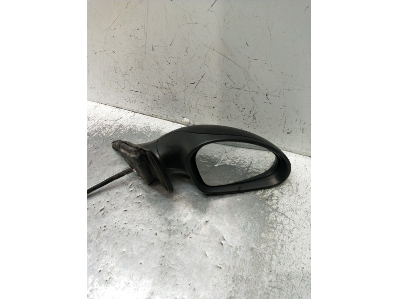 Recambio de retrovisor derecho para seat ibiza iii (6l1) 1.4 16v referencia OEM IAM  MANUAL 2002