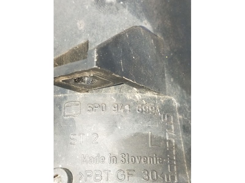 Recambio de faro antiniebla izquierdo para seat ibiza iii (6l1) 1.4 16v referencia OEM IAM 5P0941699A  2002