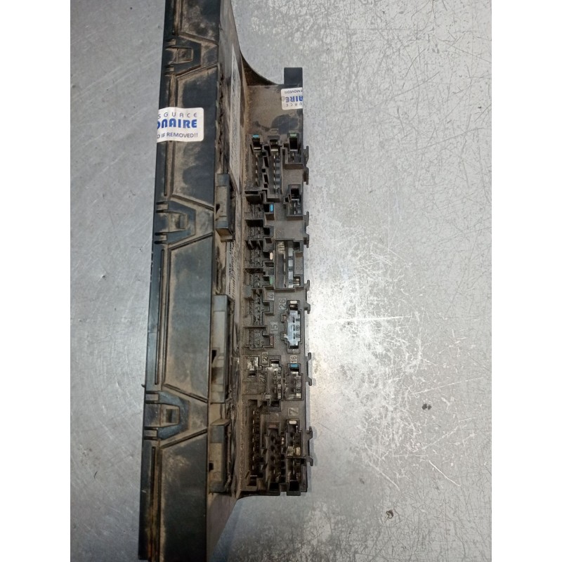 Recambio de caja reles / fusibles para mercedes-benz clase c (w203) familiar c 200 t cdi (203.204) referencia OEM IAM 2035450701