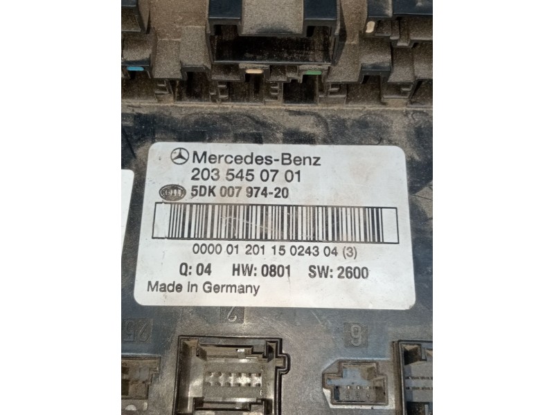 Recambio de caja reles / fusibles para mercedes-benz clase c (w203) familiar c 200 t cdi (203.204) referencia OEM IAM 2035450701