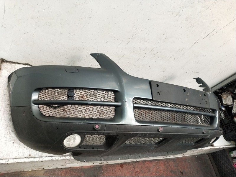 Recambio de paragolpes delantero para volkswagen touareg (7la, 7l6, 7l7) 3.0 v6 tdi referencia OEM IAM   2002