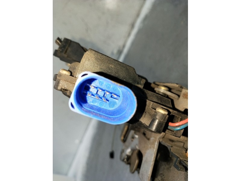 Recambio de motor cierre centralizado trasero derecho para seat altea (5p1) 2.0 tdi 16v referencia OEM IAM 7L0839016 5P 2004