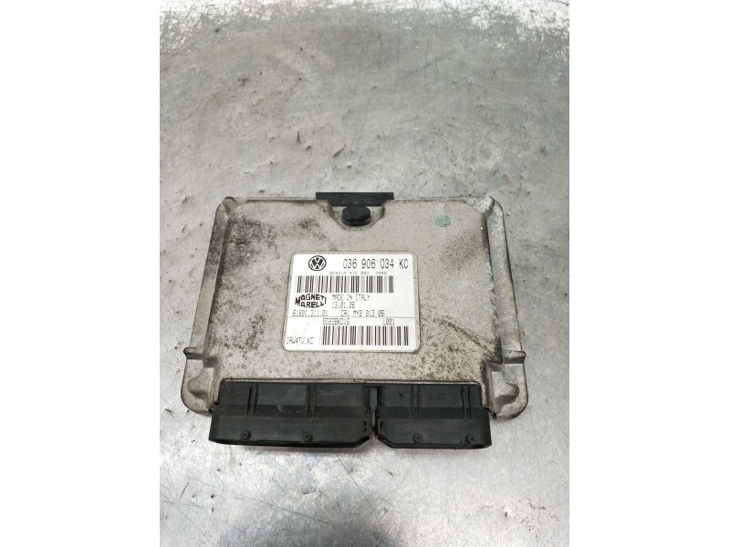 Recambio de centralita motor uce para seat ibiza iii (6l1) 1.4 16v referencia OEM IAM 036906034KC 5D23BKD1G 2002