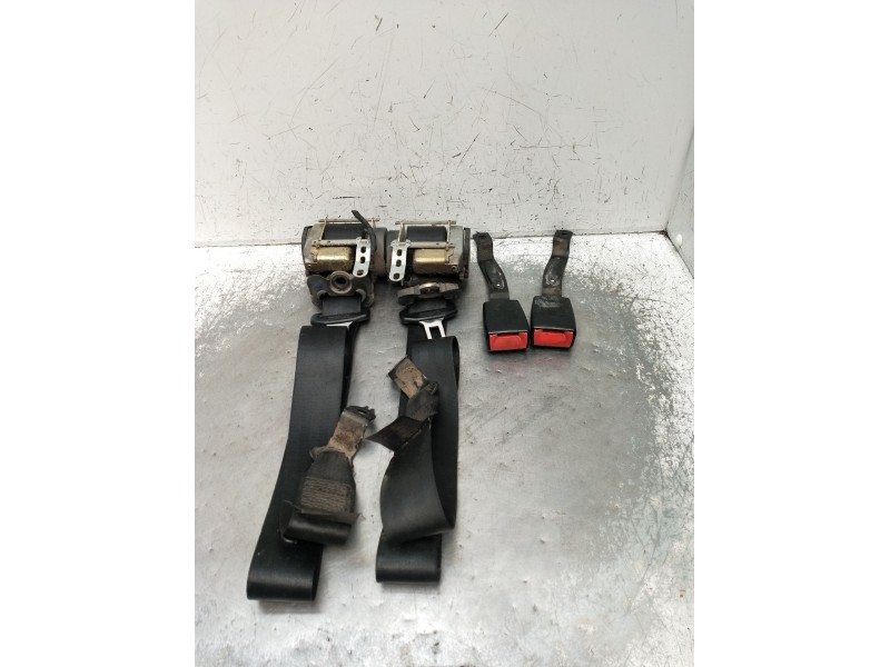 Recambio de juego cinturones delantero para seat ibiza iii (6l1) 1.4 16v referencia OEM IAM  5P 2002