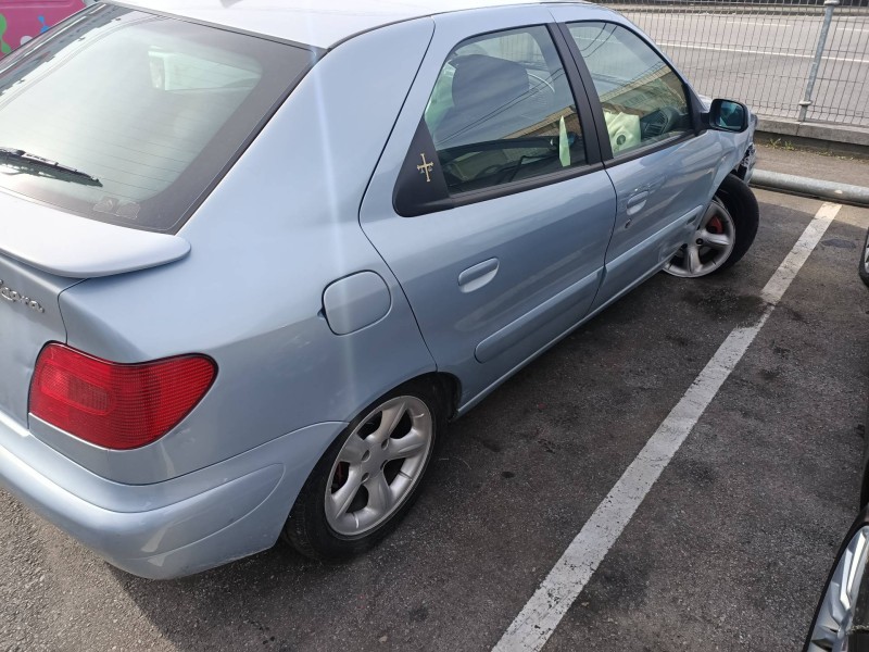 citroen xsara berlina del año 2002