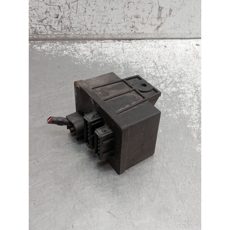 Recambio de caja precalentamiento para fiat doblo furgoneta/monovolumen (223_) 1.9 d (223zxb1a) referencia OEM IAM 0281003015  2