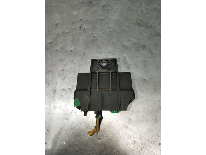 Recambio de caja precalentamiento para peugeot 307 (3a/c) 2.0 hdi 110 referencia OEM IAM 9639912580  2001
