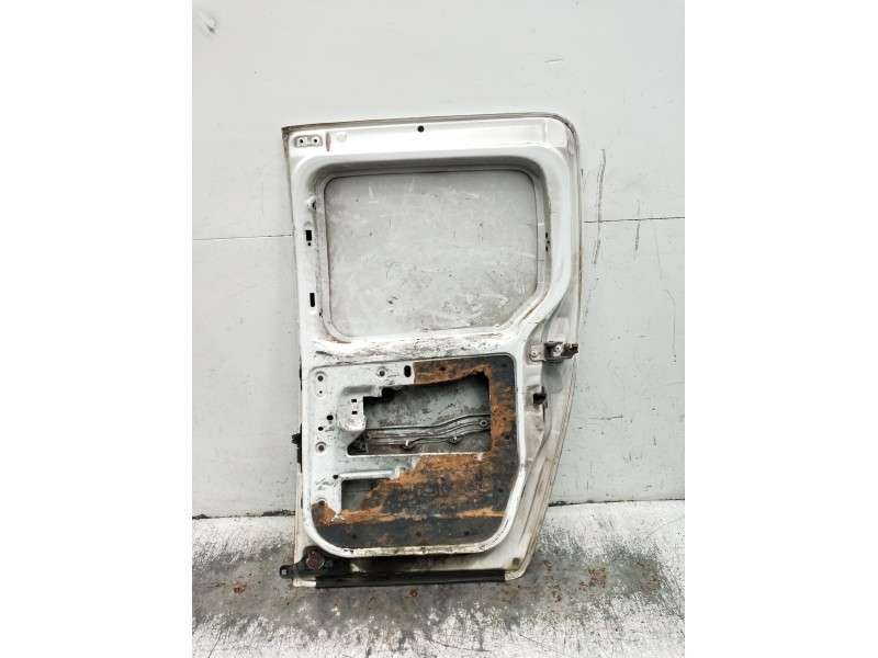 Recambio de puerta lateral corredera derecha para renault kangoo / grand kangoo ii (kw0/1_) 1.5 dci 85 (kw0k, kw0l, kw0b) refere