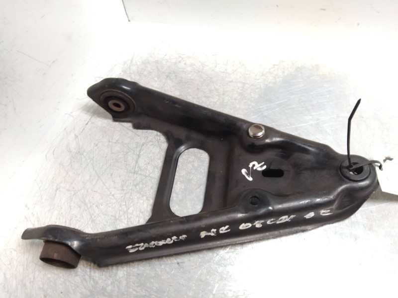 Recambio de brazo suspension inferior trasero izquierdo para smart coupe 0.8 cdi cat referencia OEM IAM   