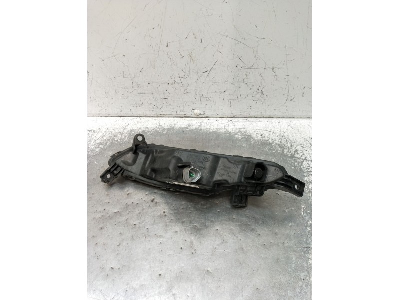 Recambio de piloto delantero derecho para hyundai tucson (tl, tle) 1.6 gdi referencia OEM IAM 92208D7000  2015