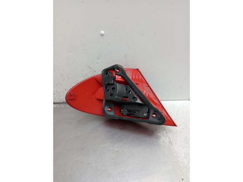 Recambio de piloto trasero derecho para mercedes-benz clk (c209) clk 320 cdi (209.320) referencia OEM IAM   