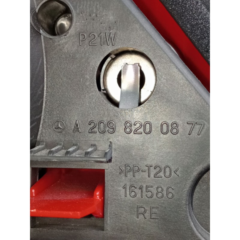 Recambio de piloto trasero derecho para mercedes-benz clk (c209) clk 320 cdi (209.320) referencia OEM IAM   
