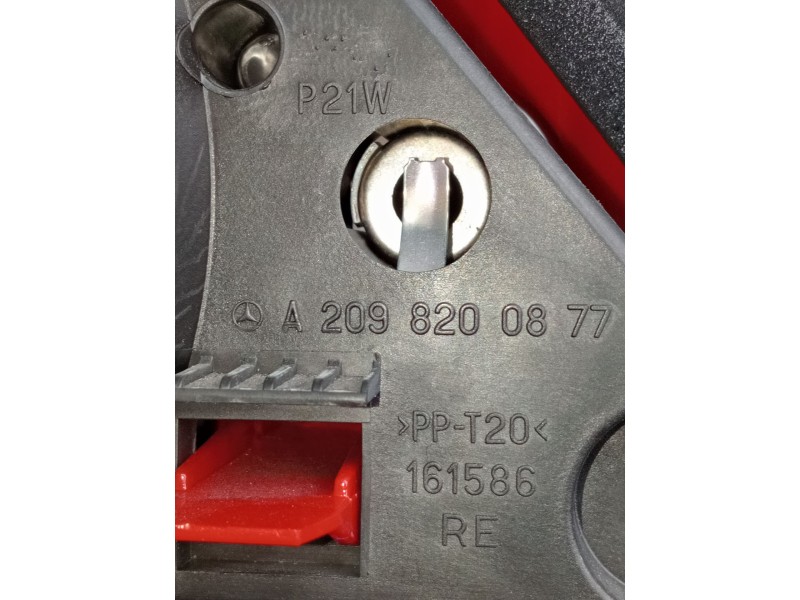 Recambio de piloto trasero derecho para mercedes-benz clk (c209) clk 320 cdi (209.320) referencia OEM IAM   