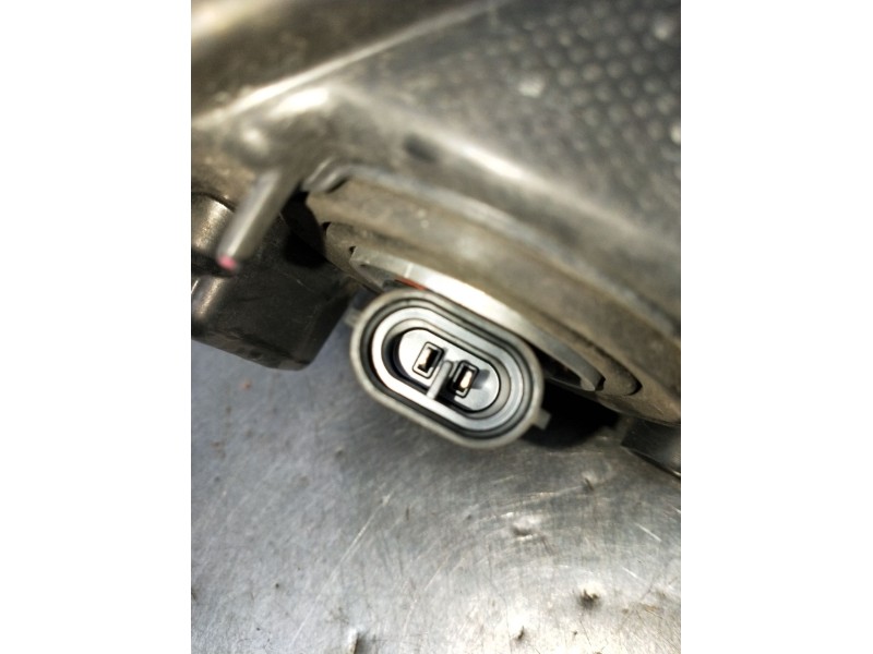 Recambio de faro antiniebla derecho para hyundai tucson (tl, tle) 1.6 gdi referencia OEM IAM   2015