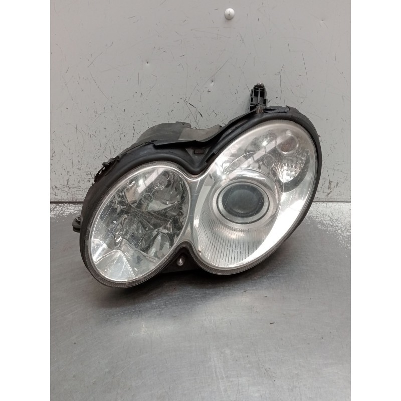Recambio de faro izquierdo para mercedes-benz clk (c209) clk 320 cdi (209.320) referencia OEM IAM A0028206026 XENON 5DF00870400 