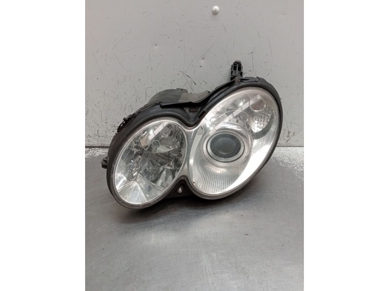 Recambio de faro izquierdo para mercedes-benz clk (c209) clk 320 cdi (209.320) referencia OEM IAM A0028206026 XENON 5DF00870400 