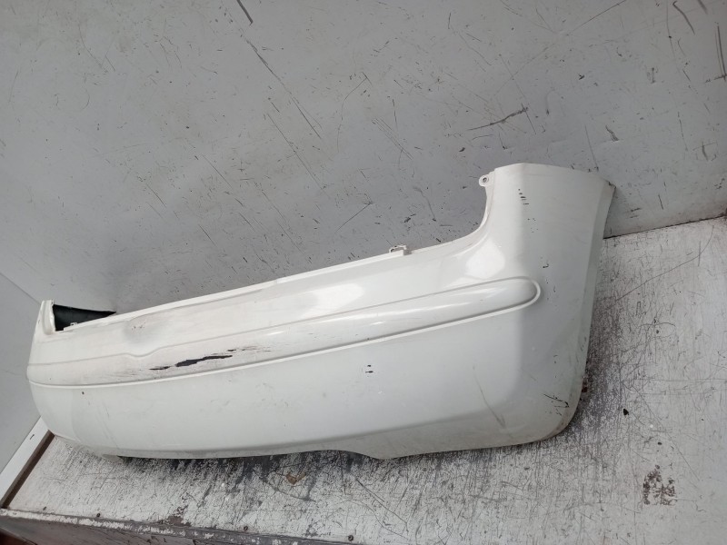 Recambio de paragolpes trasero para nissan micra iii (k12) 1.5 dci referencia OEM IAM   