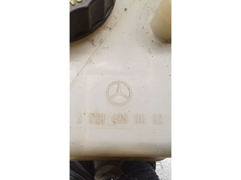 Recambio de bomba freno para mercedes-benz clk (c209) clk 320 cdi (209.320) referencia OEM IAM A2034300002  02