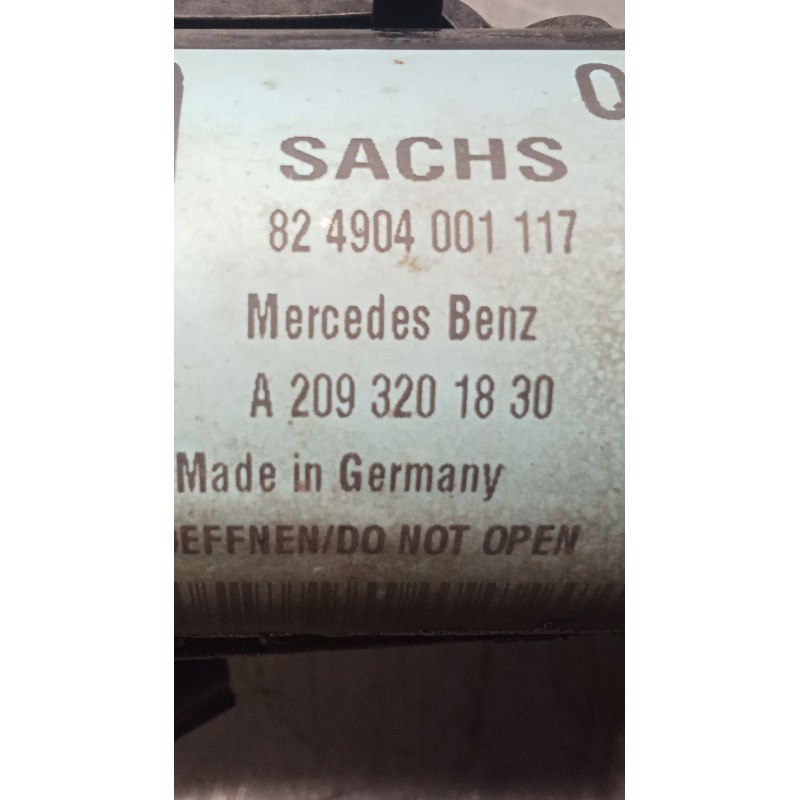 Recambio de amortiguador delantero derecho para mercedes-benz clk (c209) clk 320 cdi (209.320) referencia OEM IAM A2093201830 82