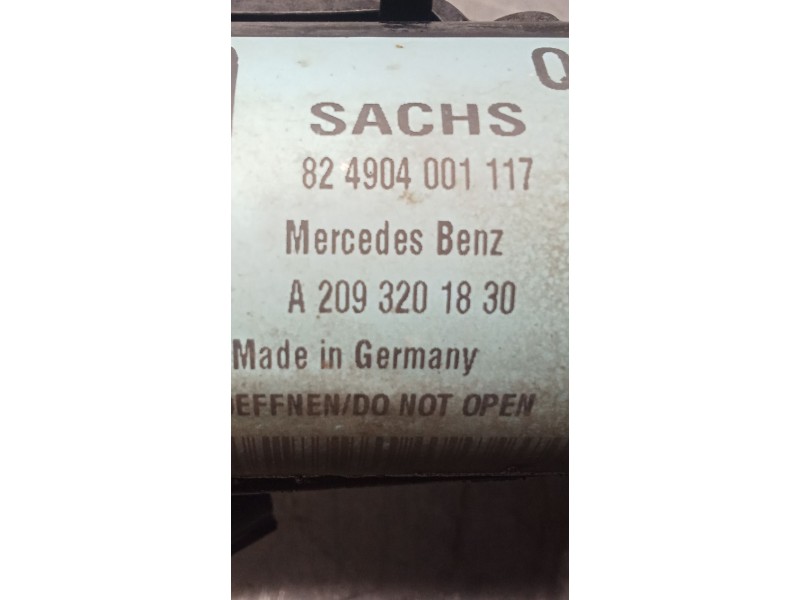 Recambio de amortiguador delantero derecho para mercedes-benz clk (c209) clk 320 cdi (209.320) referencia OEM IAM A2093201830 82
